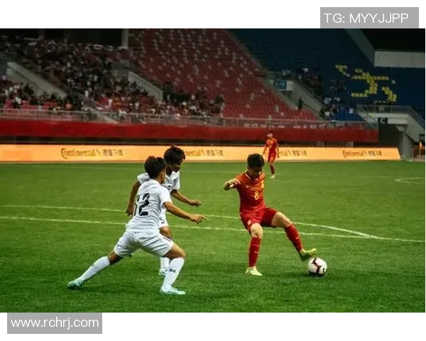 成都足球队的拼搏之路：从默默无闻到荣耀巅峰的奋斗纪实